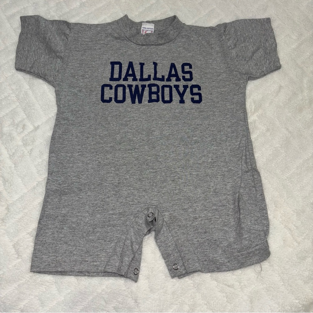 🐰 Dallas Cowboys Gray Baby Romper